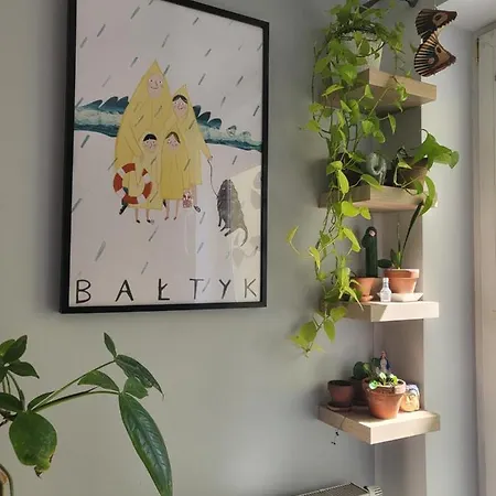 Klimatyczna Kawalerka Z Dużą Ilością Kwiatów Apartament Wrocław