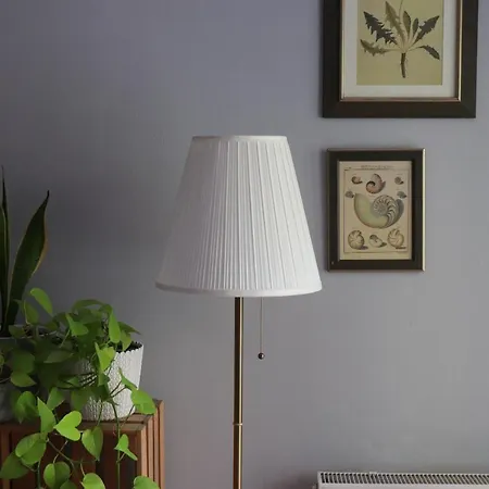 Klimatyczna Kawalerka Z Duza Iloscia Kwiatow Apartment Wroclaw